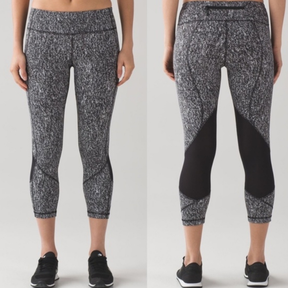 Lululemon Pace Rival Crop Line Lululemon Athletica Monochrome Leggings